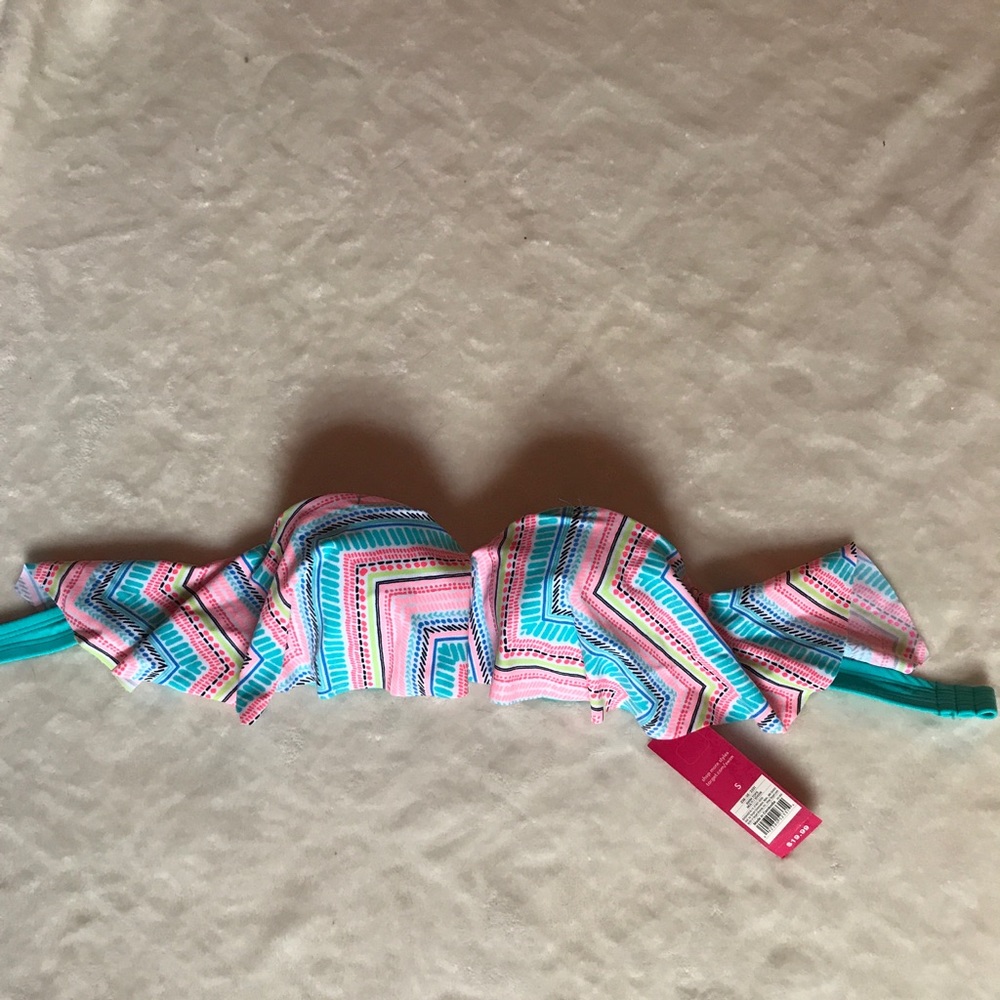NWT Xhileration bandeau flounce bikini top